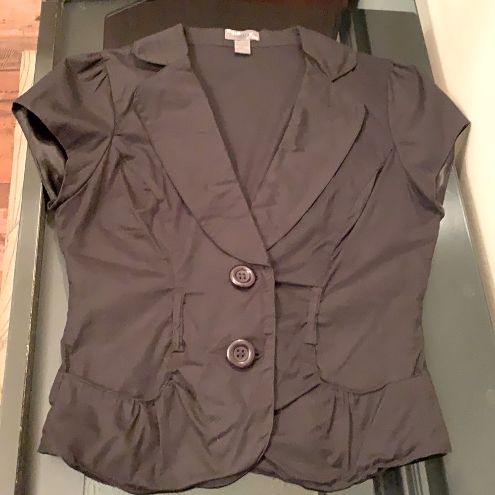 Sharp Short Sleeve Blazer